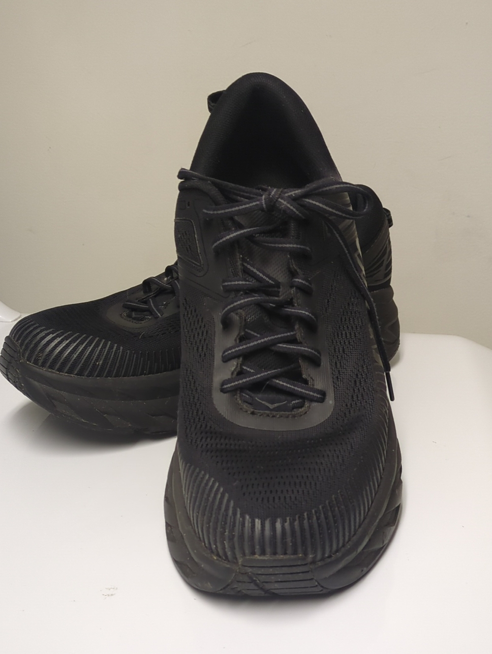 Hoka Bondi